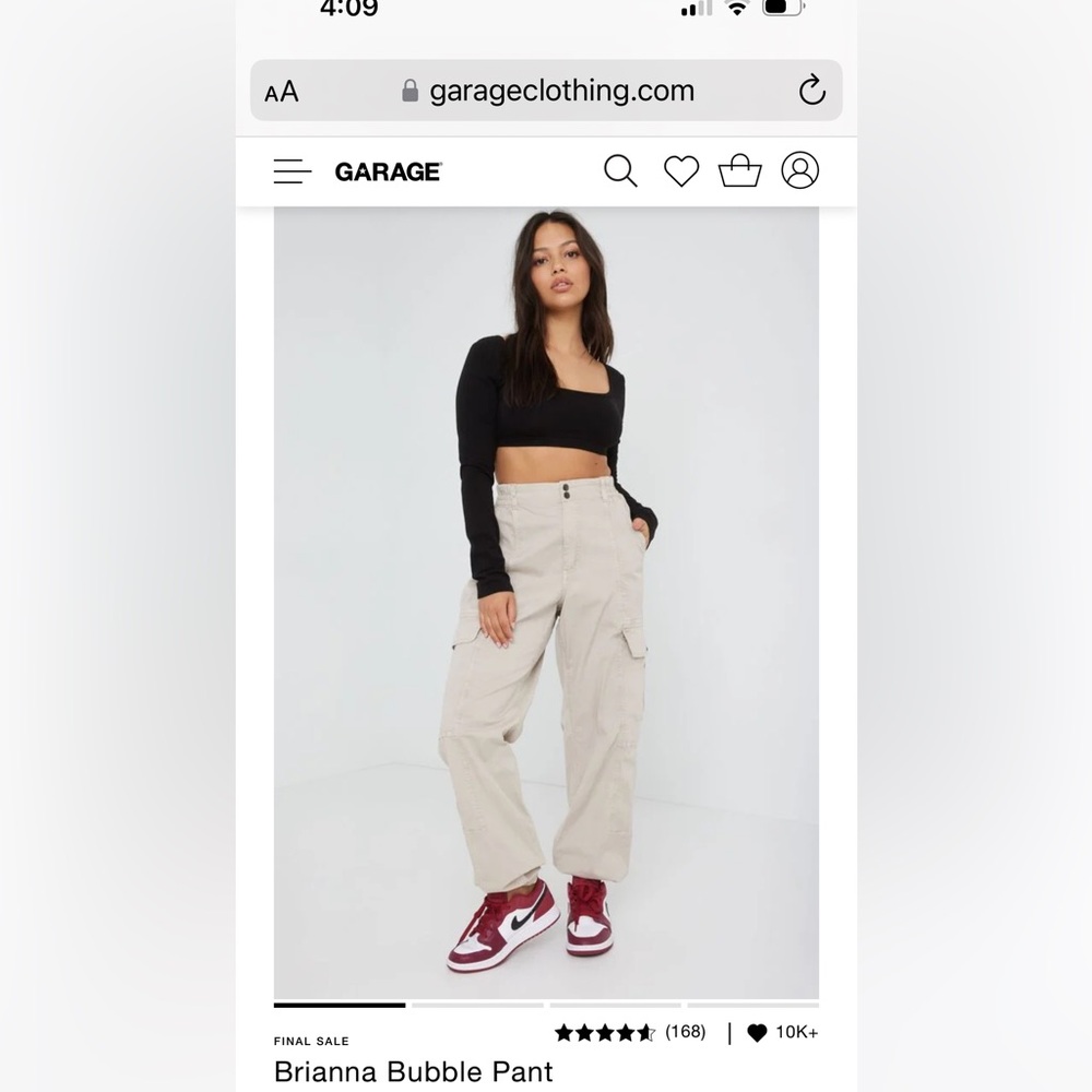 Garage “bubble” cargo pants. Beige/cream. Size P/S. Never worn